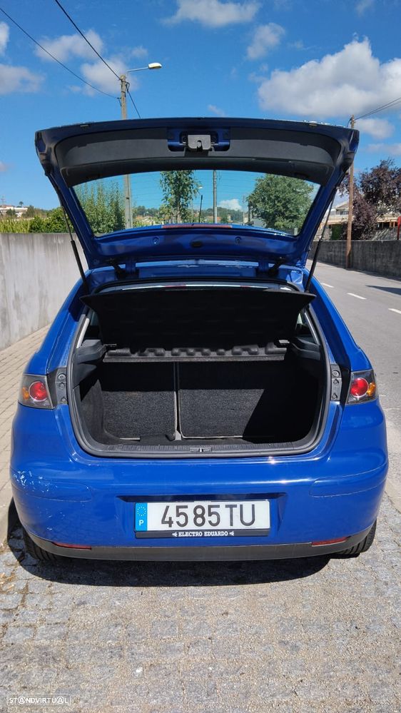 SEAT Ibiza 1.2 12V Signo - 4