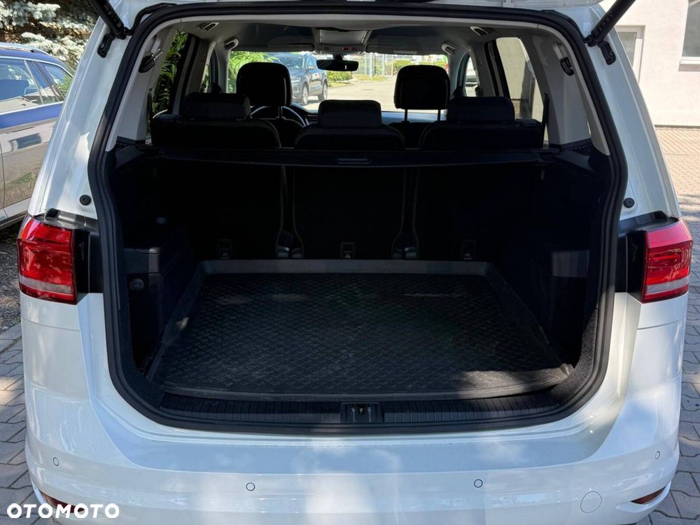Volkswagen Touran 1.5 TSI EVO Highline DSG - 20