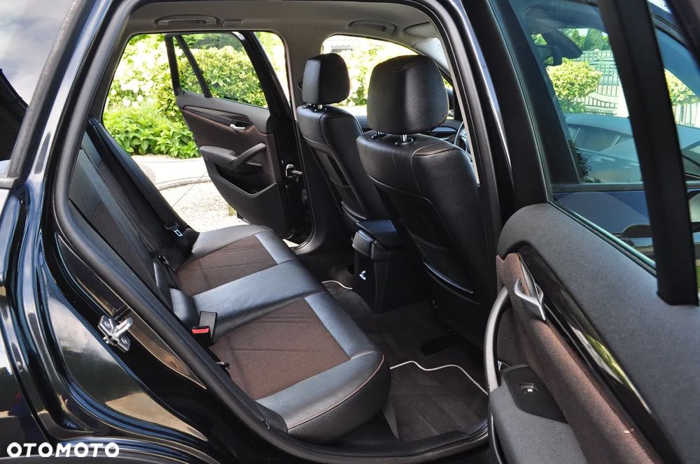 BMW X1 sDrive18d xLine - 7