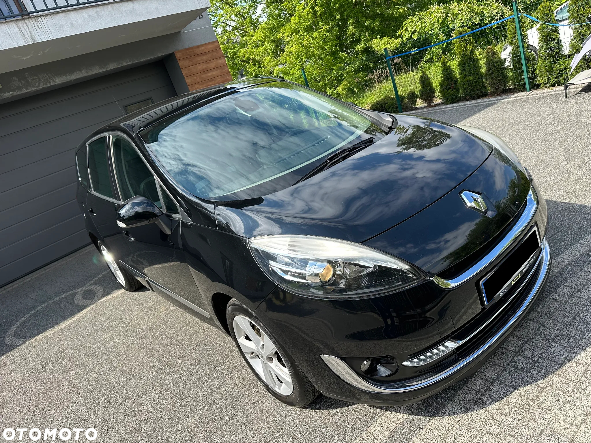 Renault Grand Scenic - 9