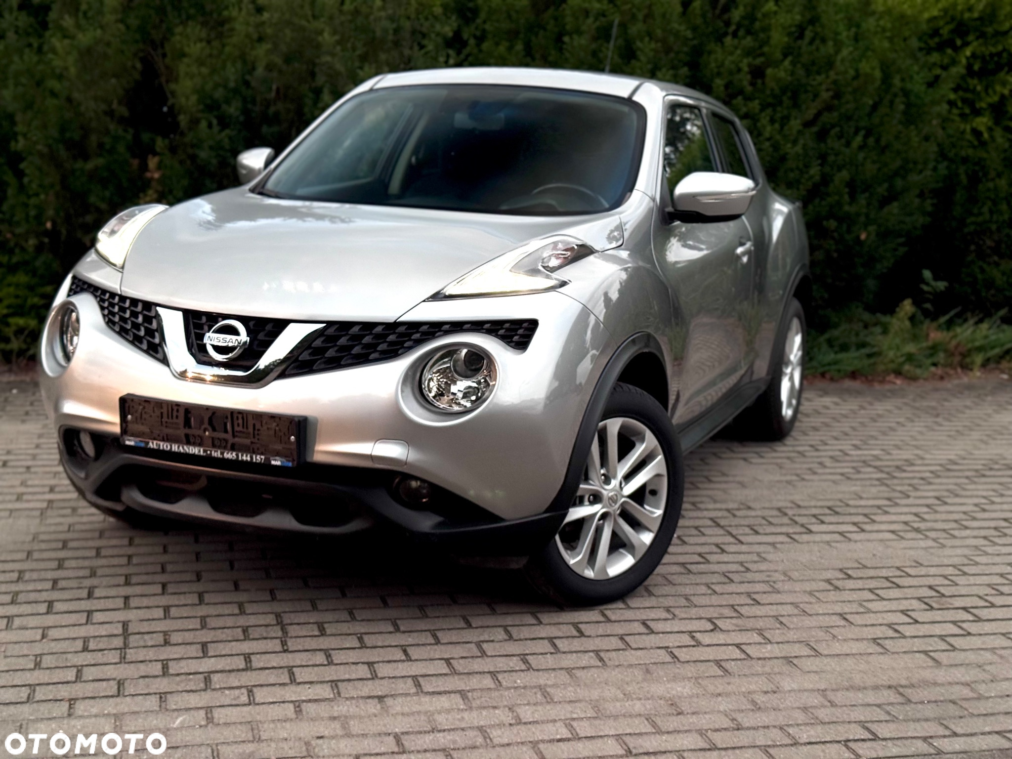 Nissan Juke 1.6 Acenta Xtronic - 17