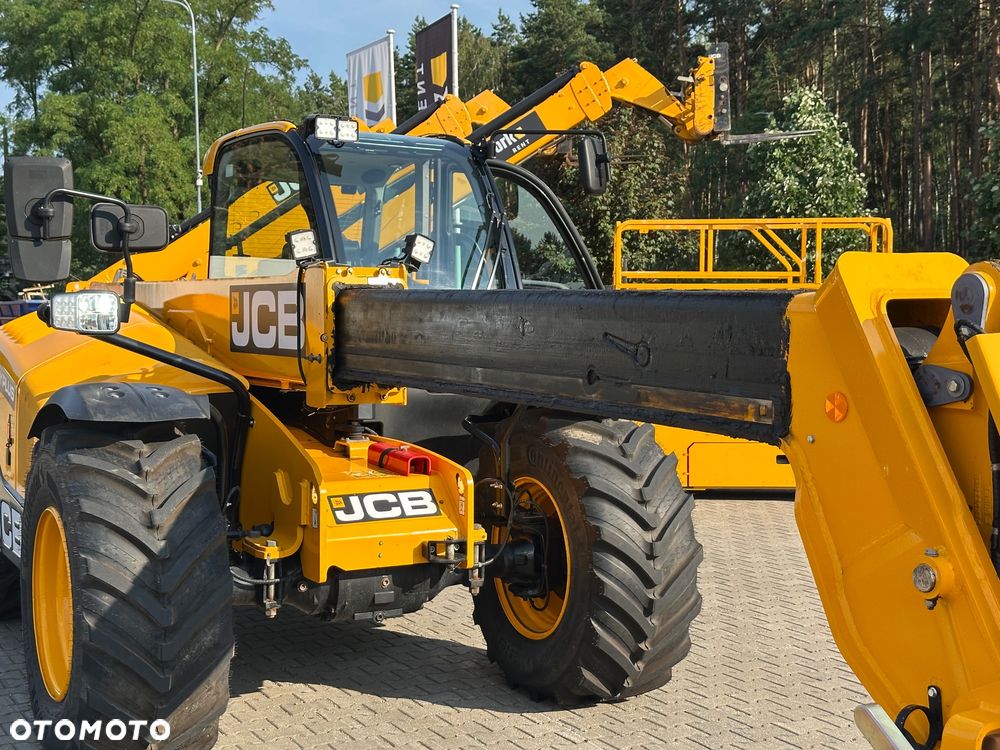 JCB 542-70 Industrial Plus - 39