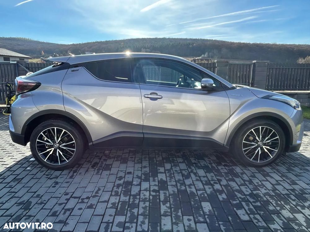 Toyota C-HR Hybrid Style - 14