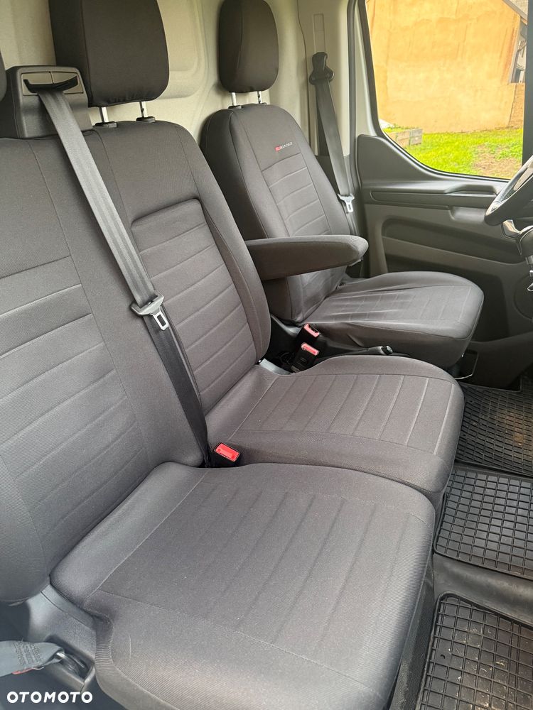 Ford Transit Custom - 16