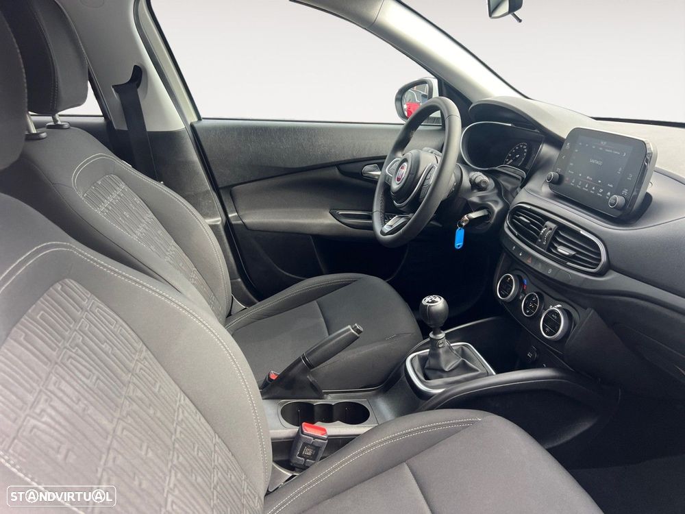 Fiat Tipo 1.6 MultiJet - 15