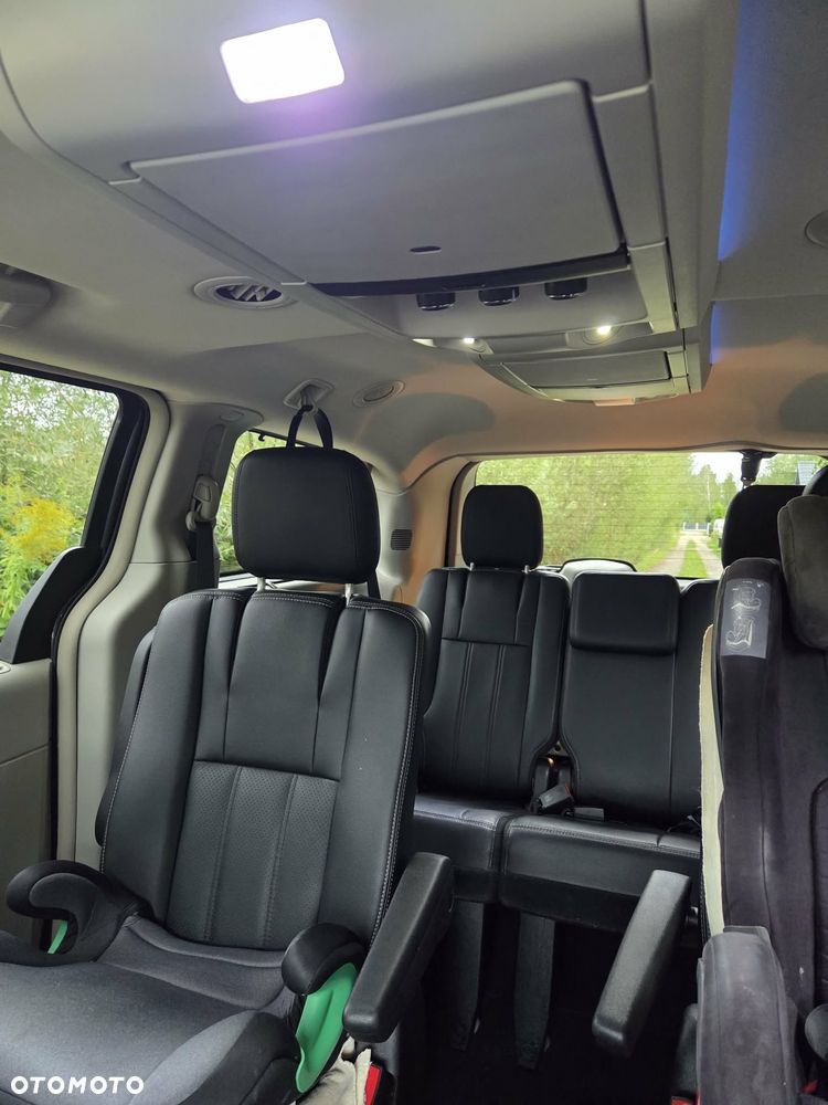 Chrysler Town & Country 3.6 Limited - 3