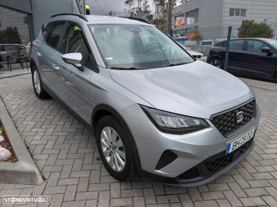 SEAT Arona 1.0 TSI Style DSG - 4