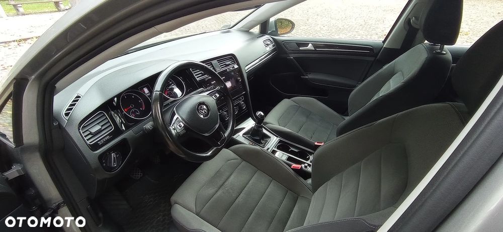 Volkswagen Golf 1.6 TDI BMT Highline - 8