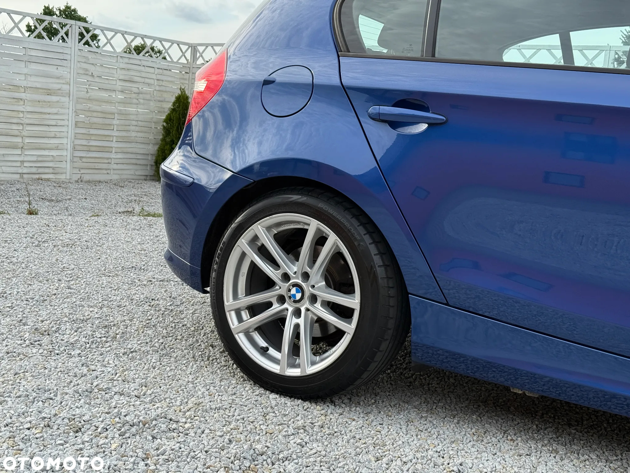 BMW Seria 1 116i - 24