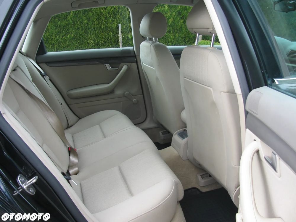 Audi A4 ver-1-8t - 27