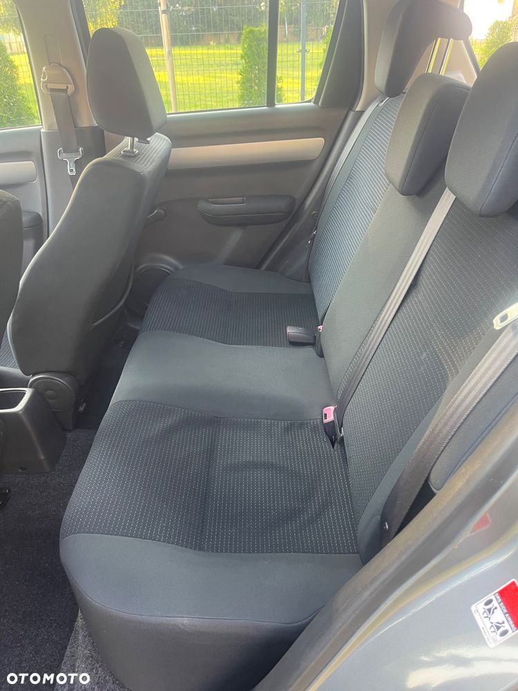 Suzuki Swift - 10