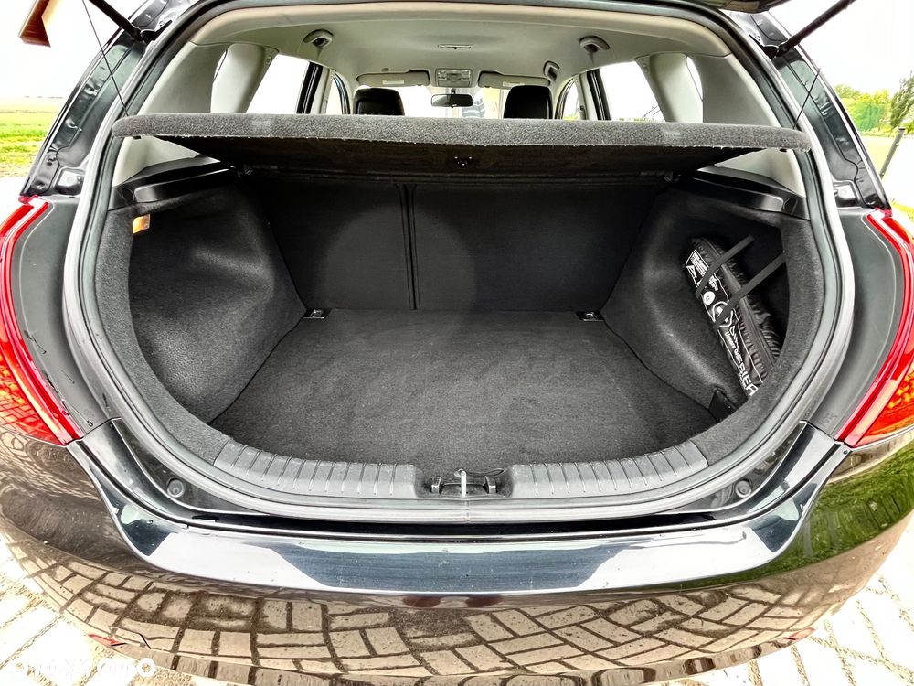 Kia Ceed 1.4 CVVT Attract - 20