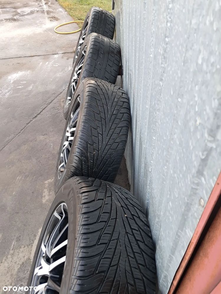 Volkswagen T5 T6 felgi aluminiowe 17 BROCK et 35 z oponami zimowymi - 4