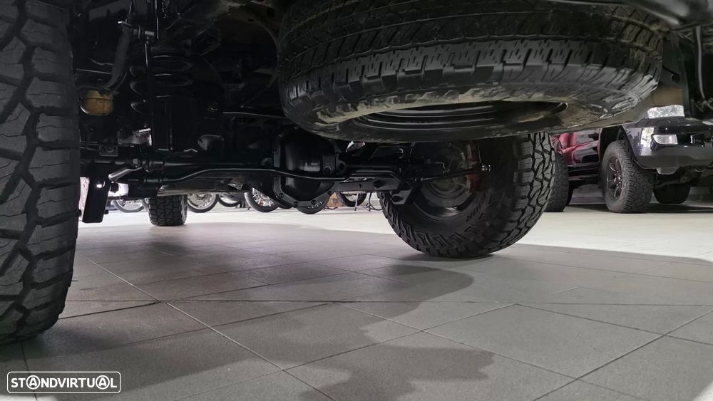 Jeep Gladiator 3.0 CRD Sport AT8 - 20