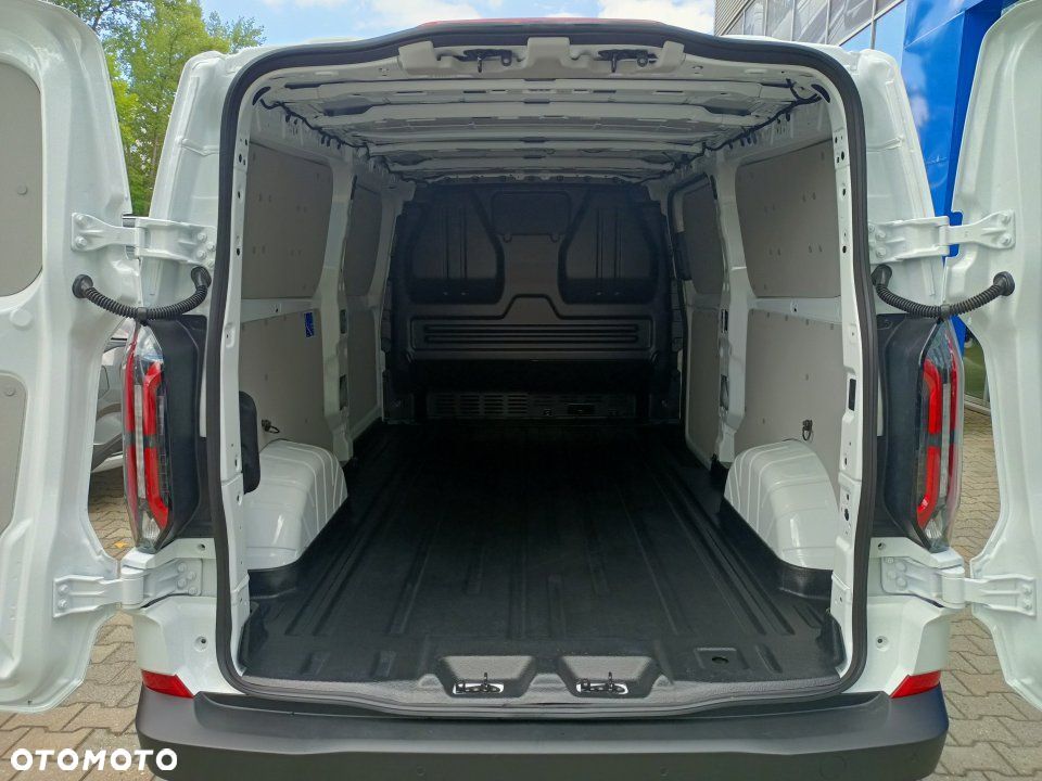 Ford Transit Custom - 9
