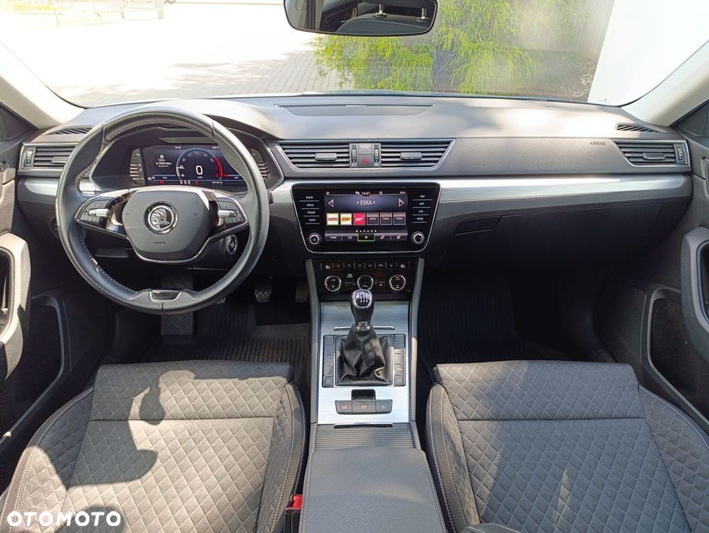 Skoda Superb 1.5 TSI Ambition - 18