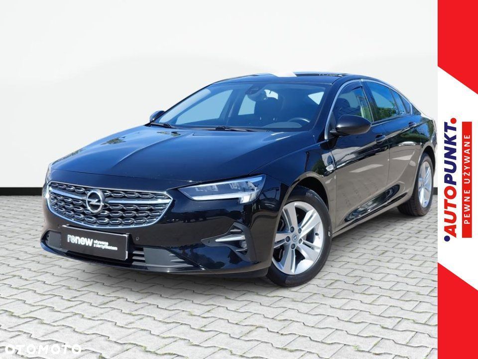 Opel Insignia - 1