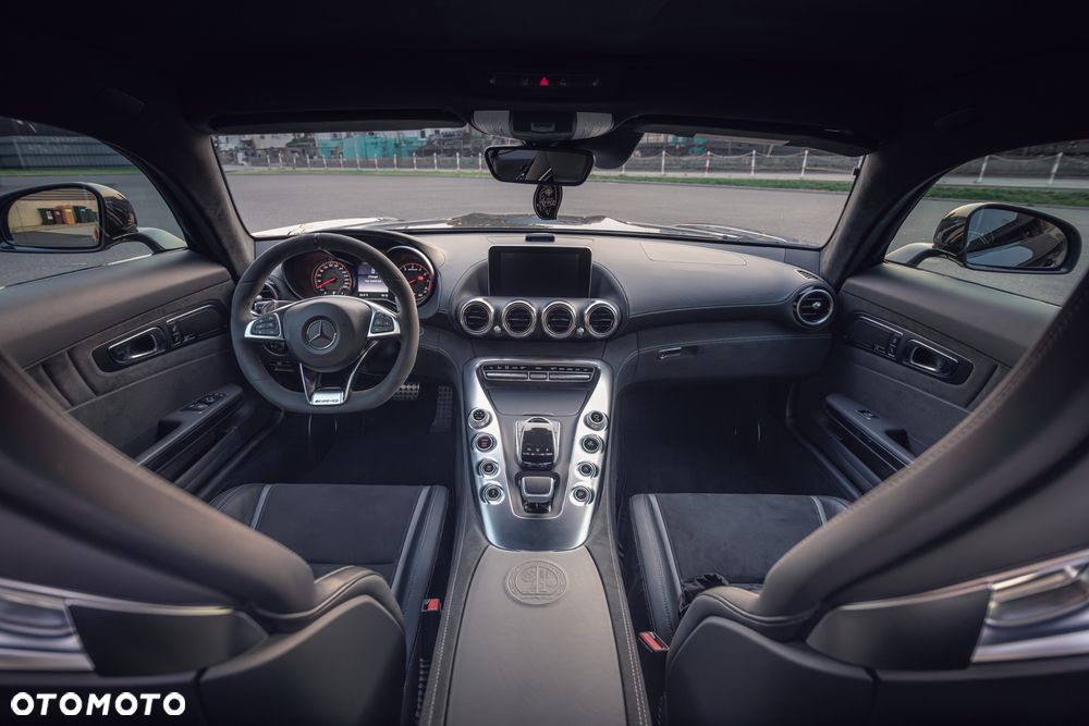 Mercedes-Benz AMG GT Speedshift DCT 7G Night Edition - 6