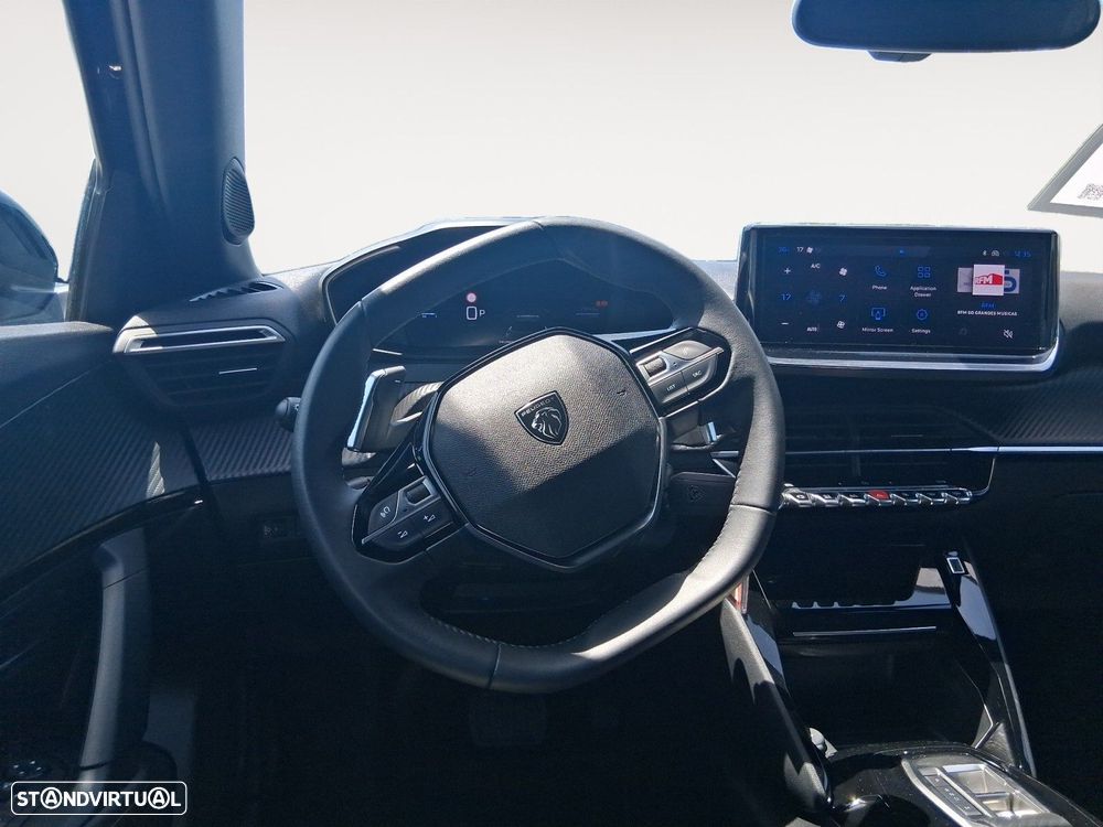 Peugeot 2008 - 12
