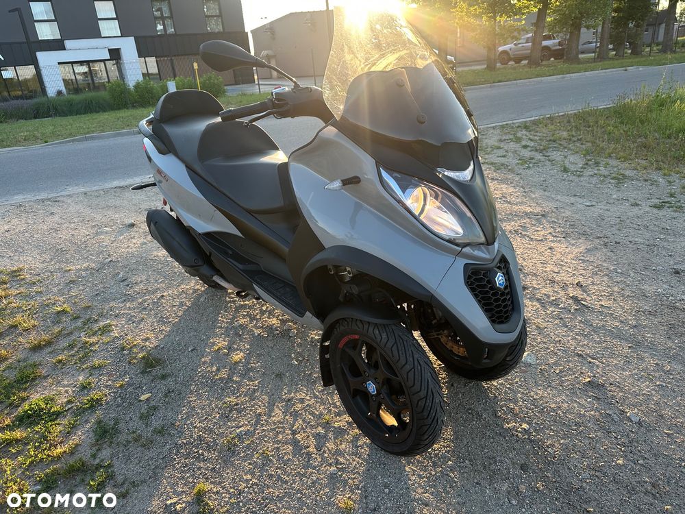 Piaggio MP-3 - 3