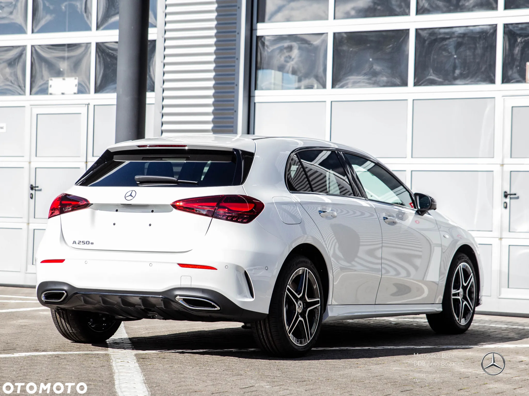 Mercedes-Benz Klasa A 250 e PHEV AMG Line 8G-DCT - 5