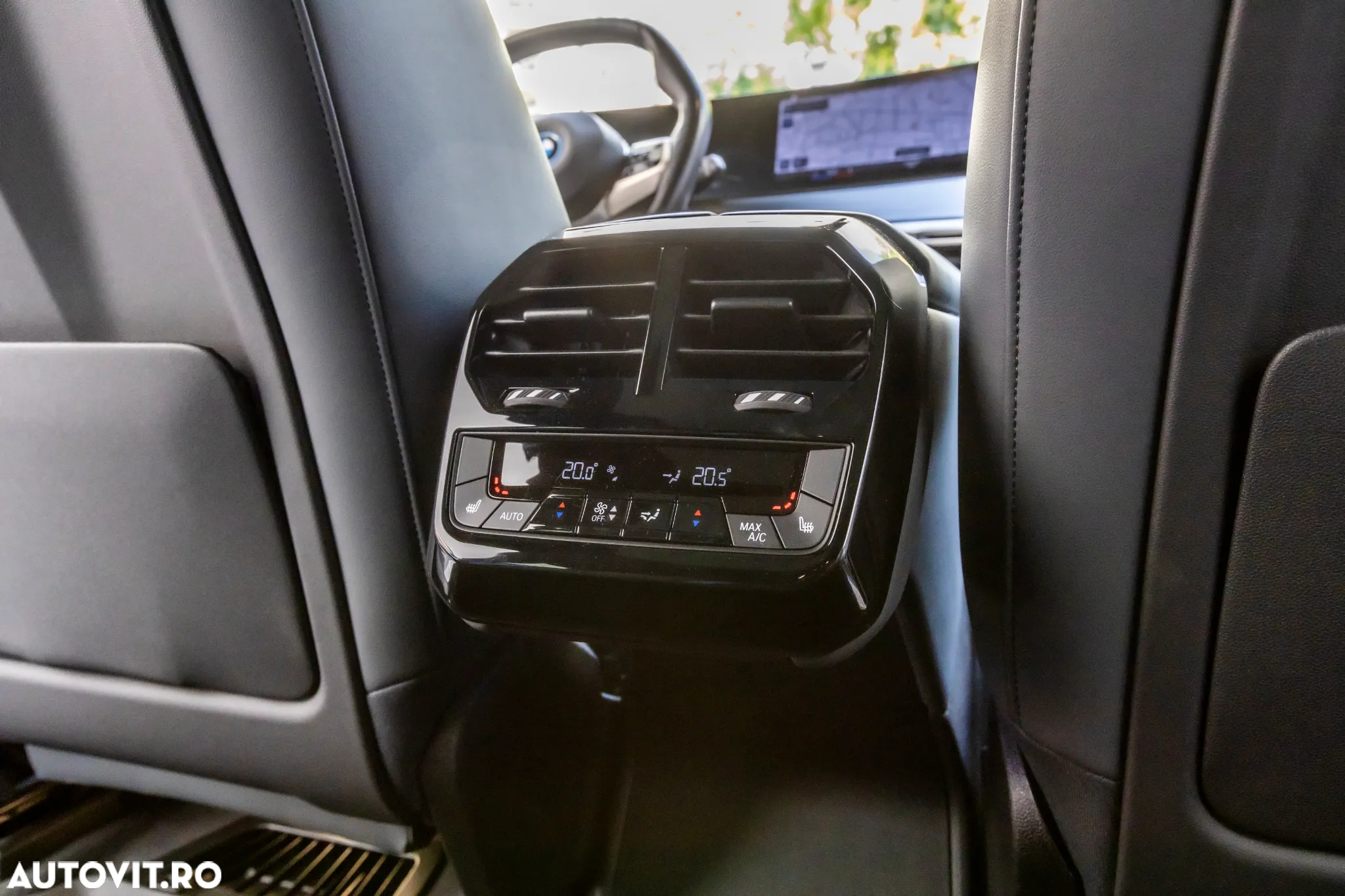 BMW iX xDrive40 - 16