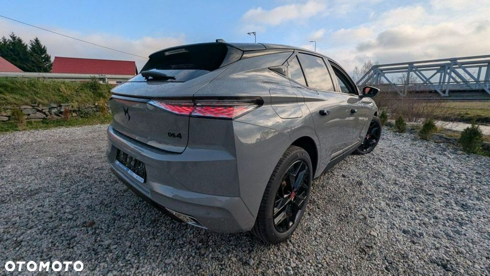 DS Automobiles DS 4 - 7