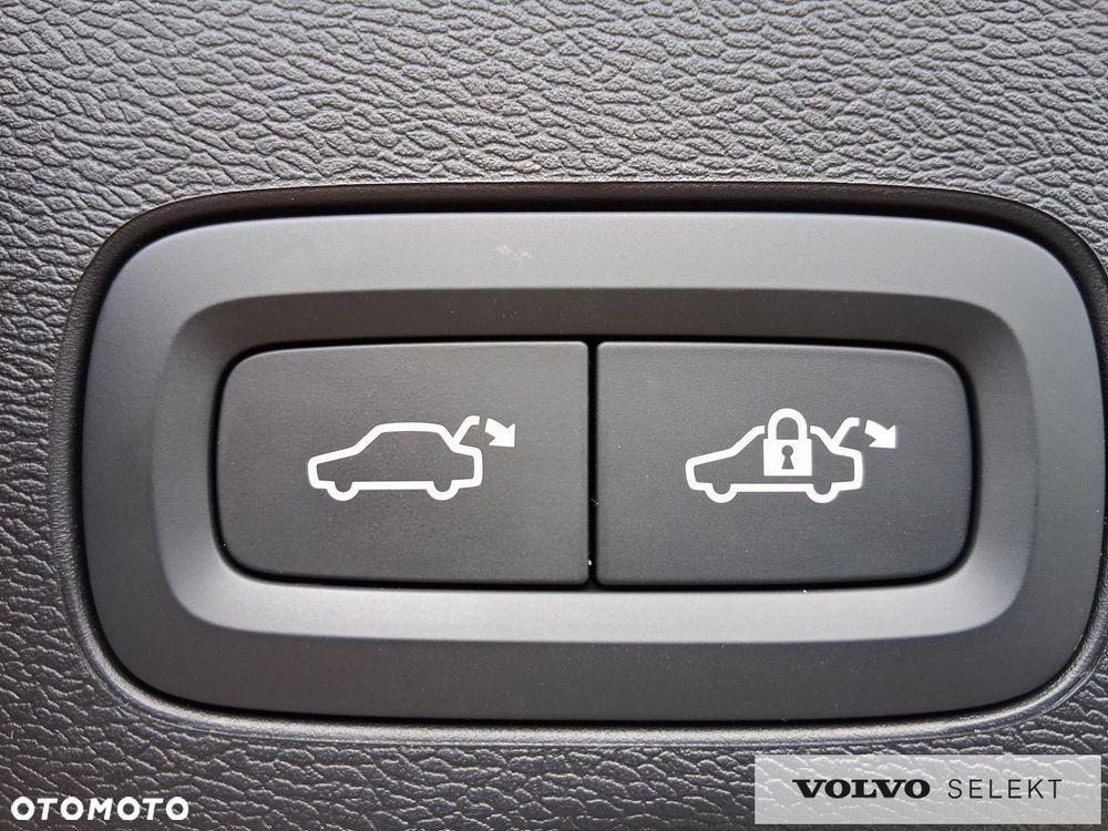 Volvo XC 60 - 25