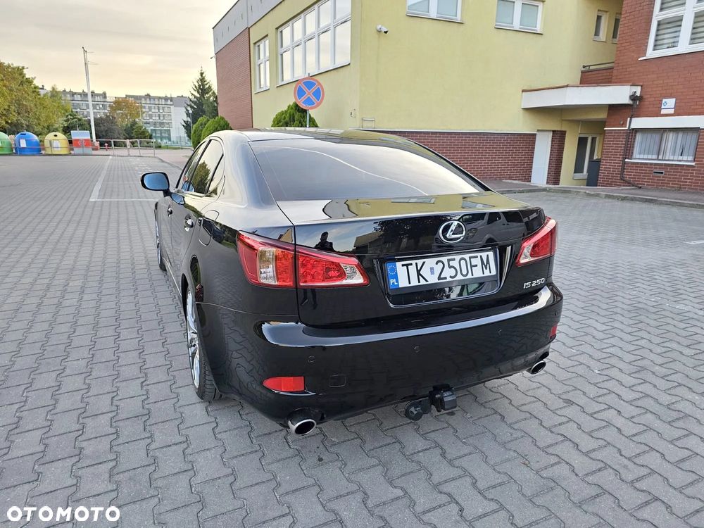 Lexus IS 250 - 13