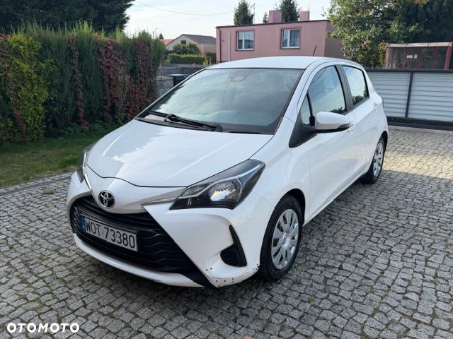 Toyota Yaris - 7