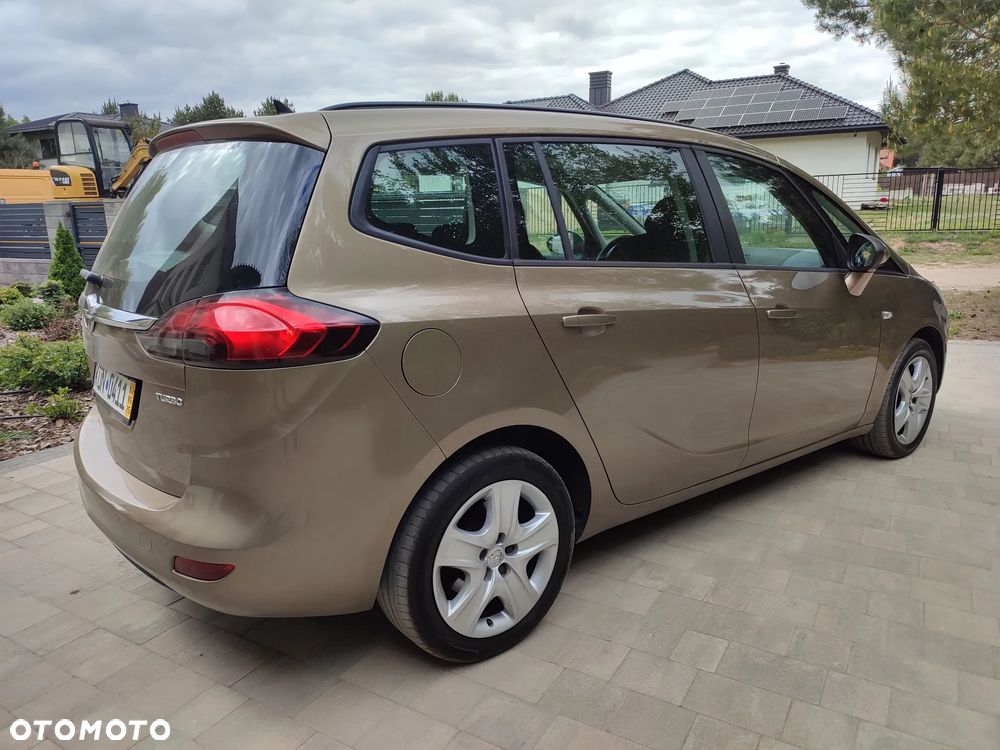 Opel Zafira 1.4 T Cosmo EcoFLEX S&S EU6 - 14