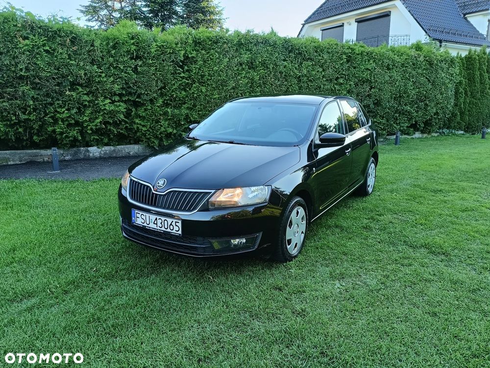 Skoda RAPID 1.6 TDI DSG Ambition - 32