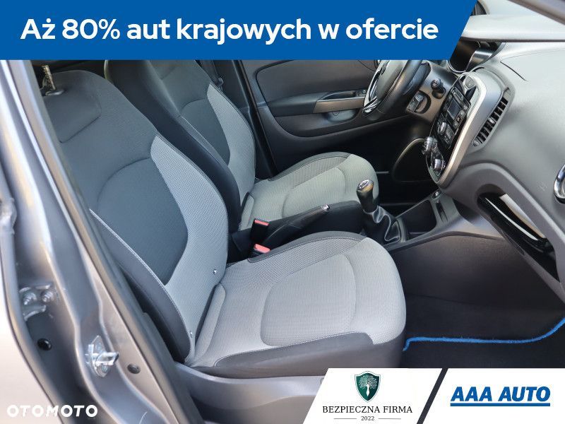 Renault Captur - 10