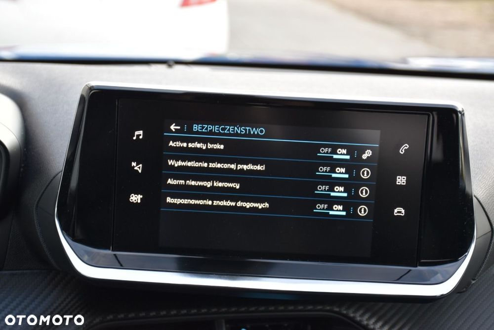 Peugeot 2008 BlueHDi 100 STOP & START Active - 27