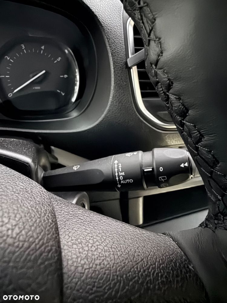 Toyota ProAce 2,0-l-D-4D L2 (9-Si.) Comfort - 15