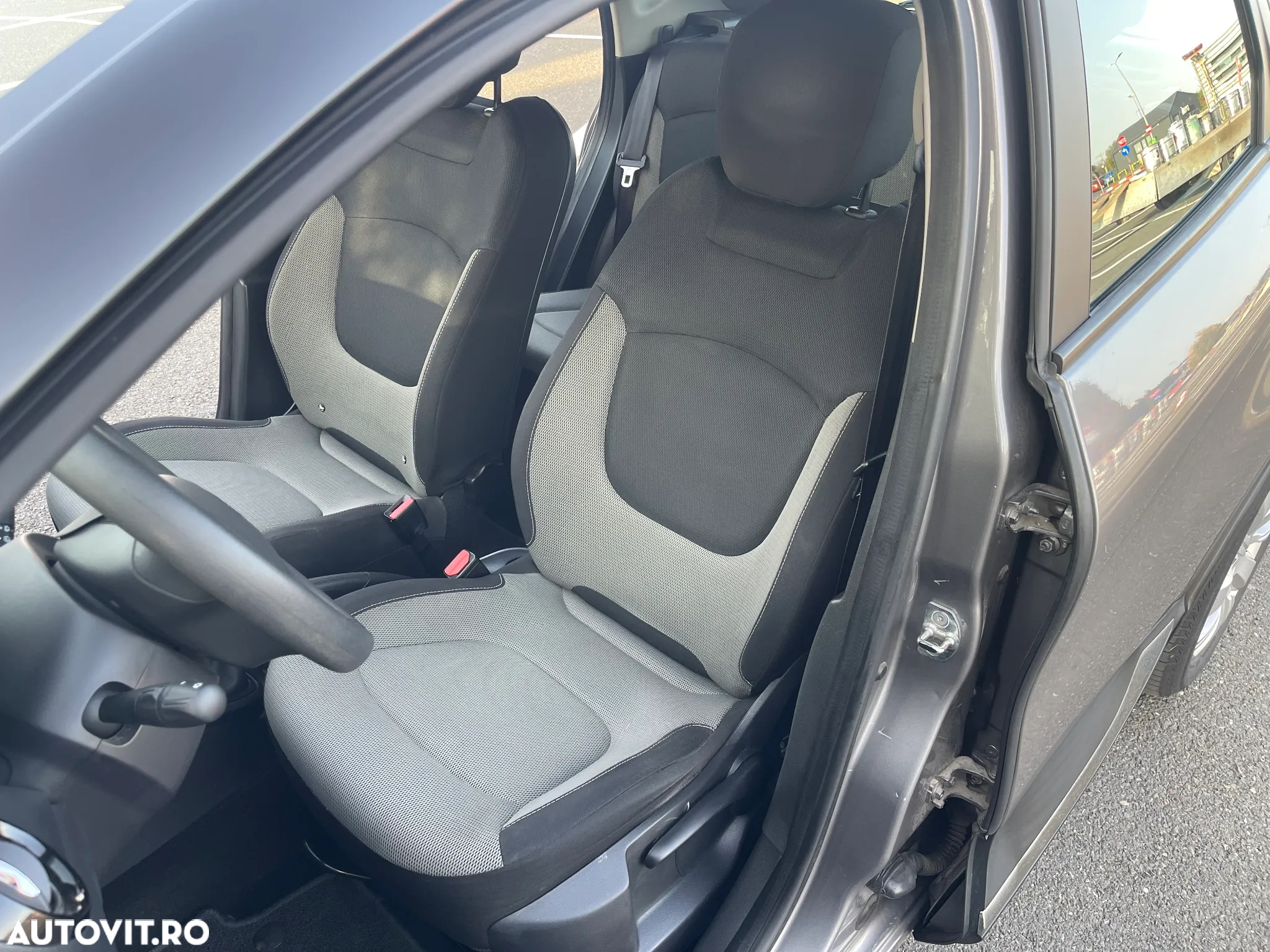 Renault Captur TCe Turbo Stop/Start Dynamique - 34