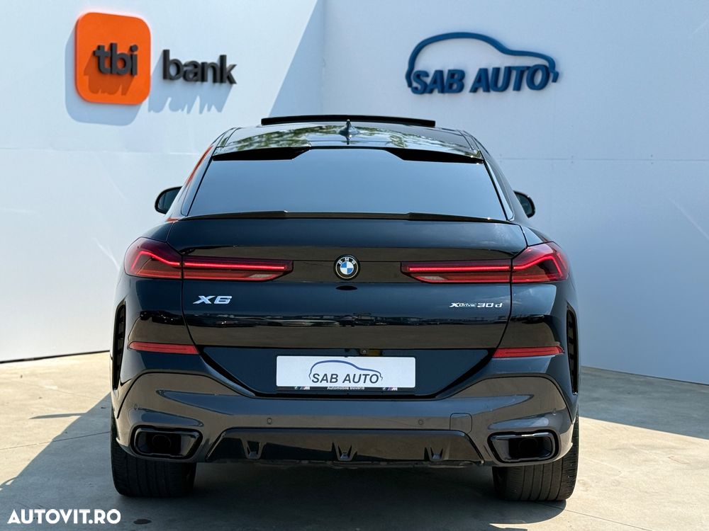BMW X6 xDrive30d - 25