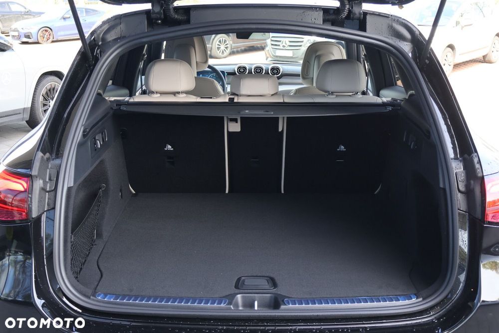 Mercedes-Benz GLC - 8