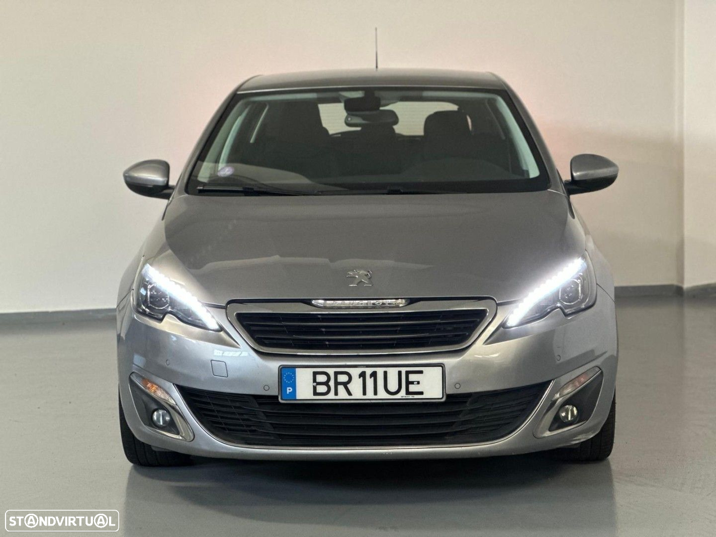 Peugeot 308 1.2 PureTech Allure EAT6 - 2