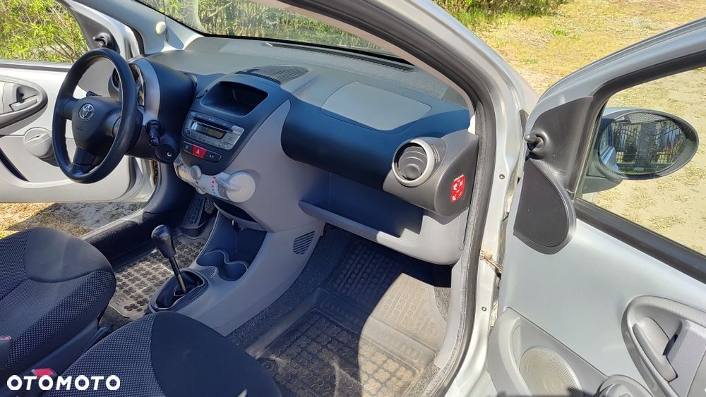 Toyota Aygo - 8