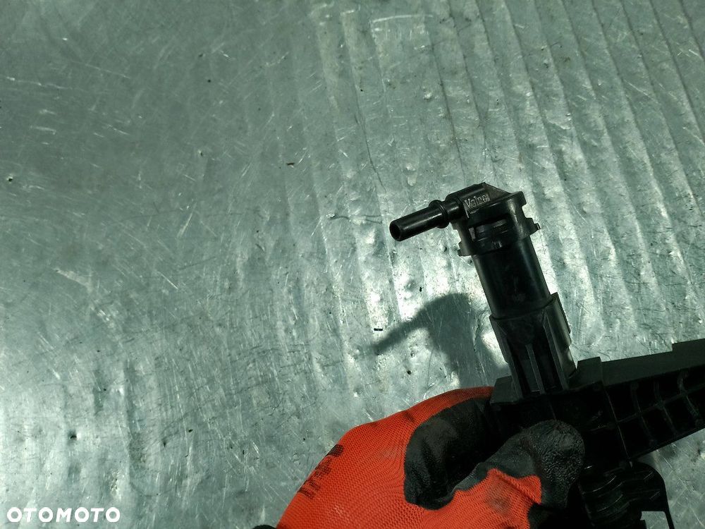 DYSZA SPRYSKIWACZA LAMPY LEWA OPEL ANTARA - 4