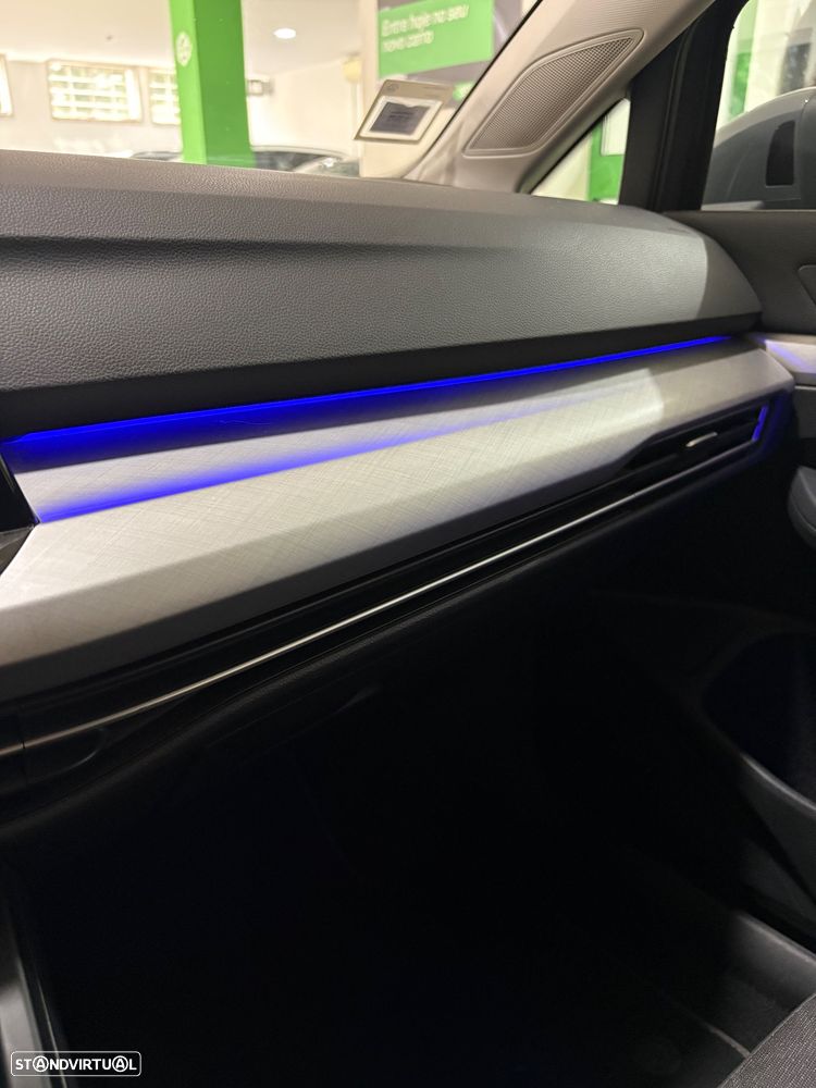 VW Golf Variant 1.5 eTSI Life DSG - 24