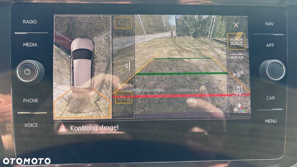 Volkswagen Tiguan - 33