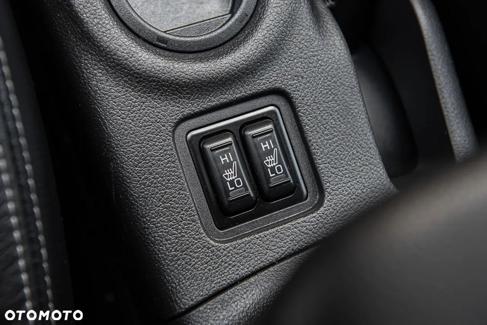 Mitsubishi Outlander - 25