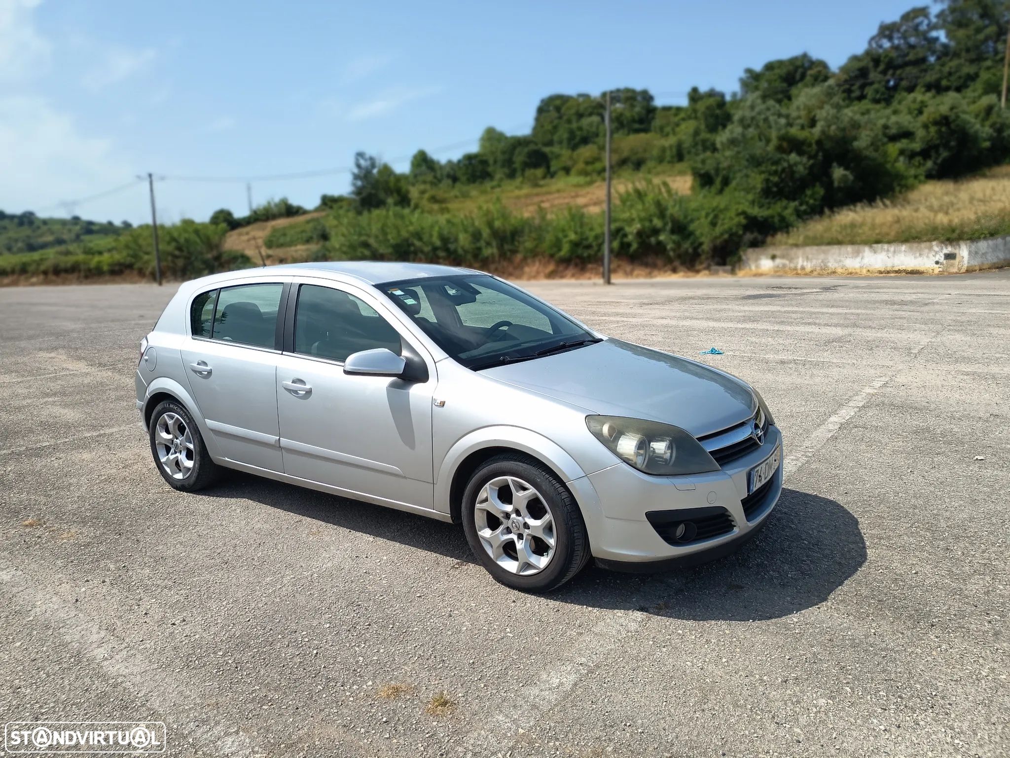 Opel Astra 1.3 CDTi Cosmo - 1