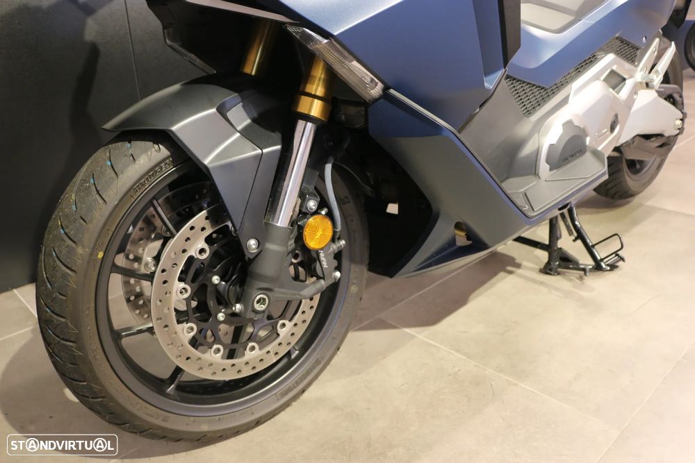 Honda Forza - 7