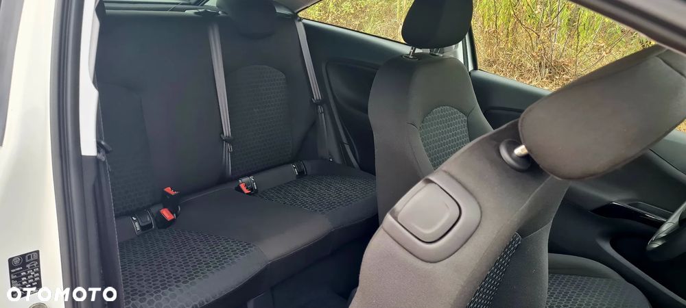 Opel Corsa - 19
