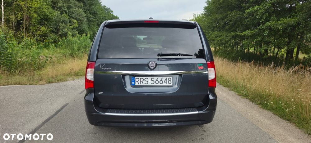 Lancia Voyager 2.8CRD Platinum - 7