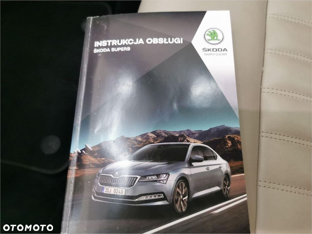 Skoda Superb 2.0 TSI L&K DSG - 19