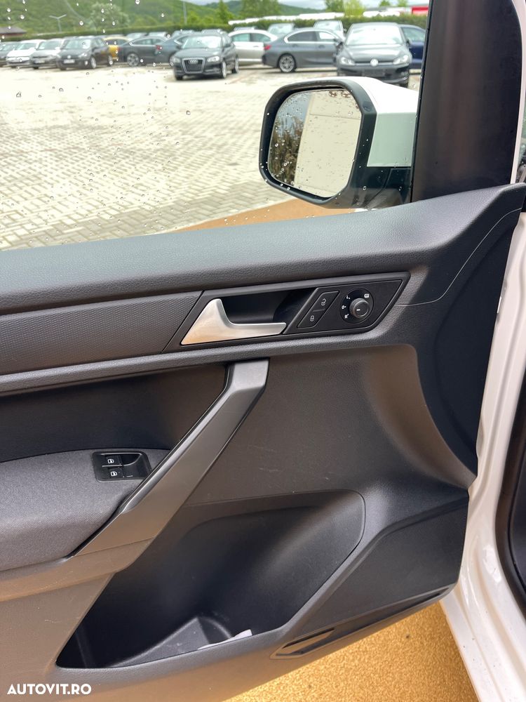 Volkswagen Caddy 2.0 (7-Si.) Maxi Trendline - 34